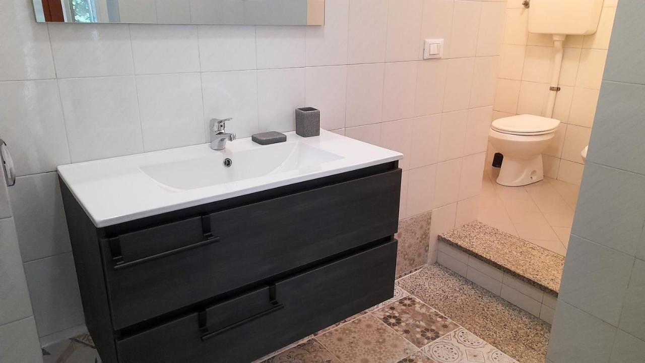 Apartamento La Casa Di Christina Imperia Exterior foto
